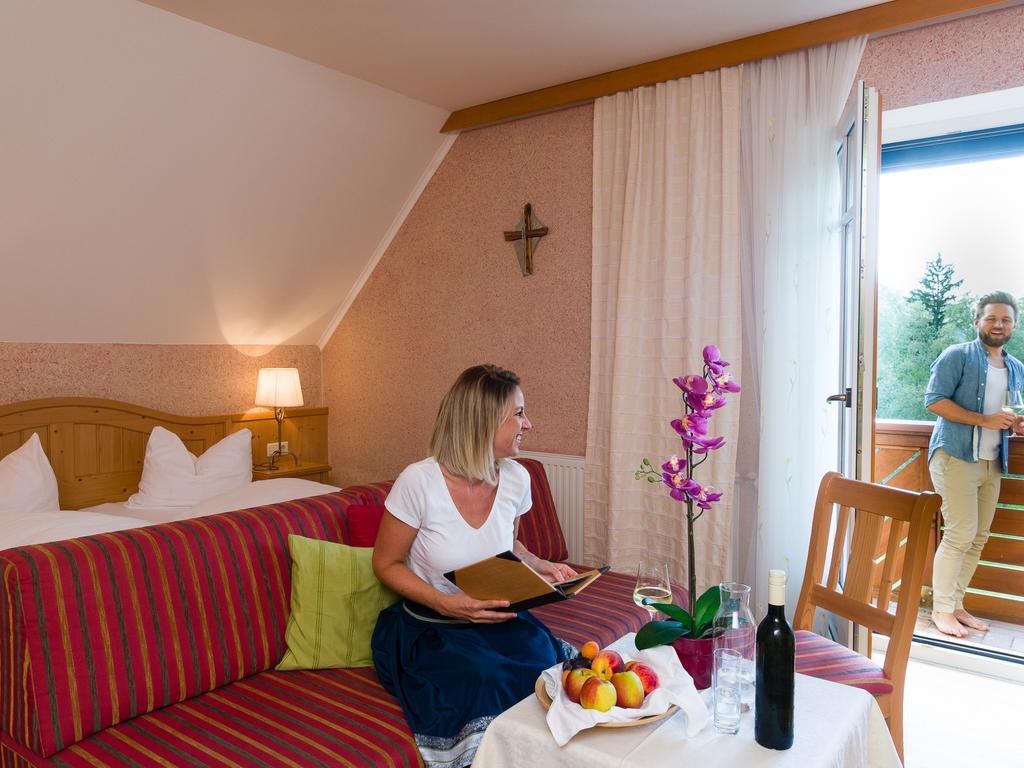 Gasthof Hotel Schmied Arnfels Extérieur photo